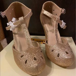 Gold Glitter Graham Street Heels - Size 7